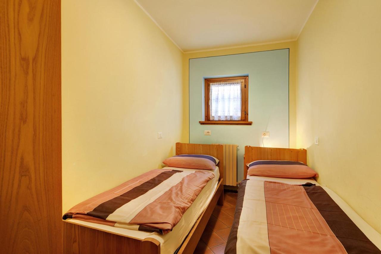Chalet Meridiana Appartamento 7 ليفينو المظهر الخارجي الصورة